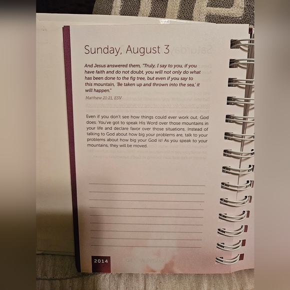 Joel Osteen 2014 Devotional Calendar - Picture 4 of 6